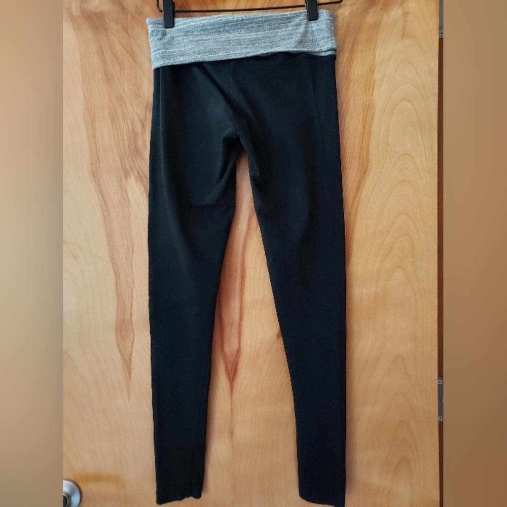 Pink brand leggings - Picture 7 of 7
